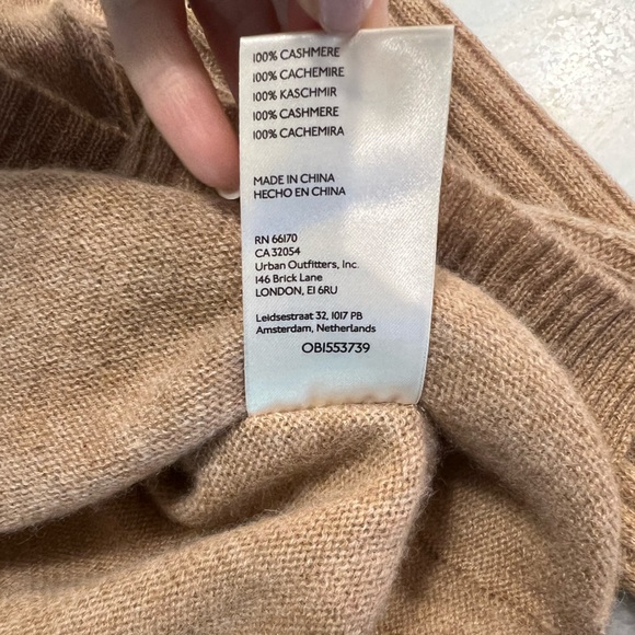Free People 100% cashmere Sweater - Picture 11 of 11